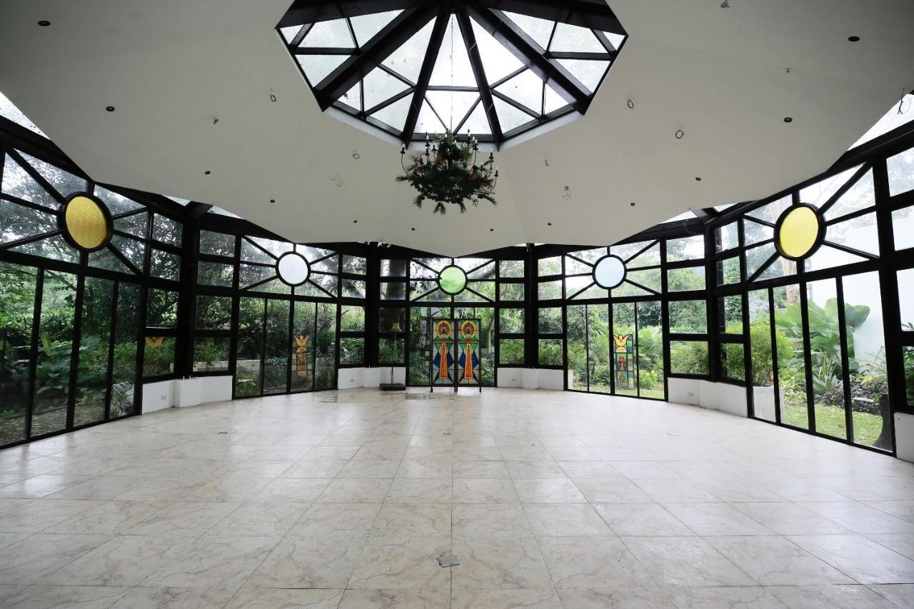 La Bella Boutique Hotel Tagaytay City Exterior photo